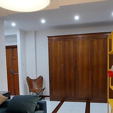Апартаменты Giulia Town House Tra Citta E Mare Салерно Экстерьер фото