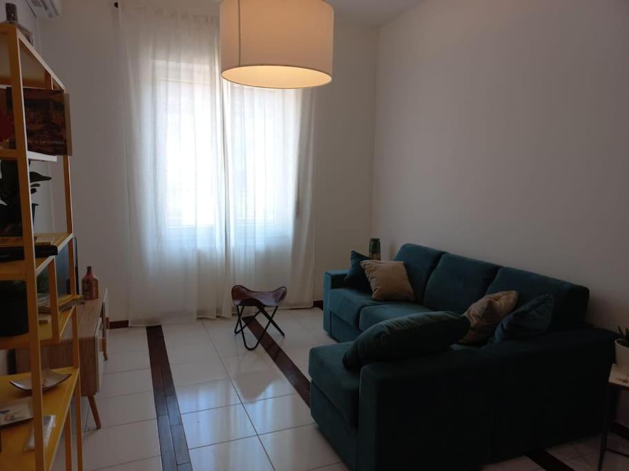 Апартаменты Giulia Town House Tra Citta E Mare Салерно Экстерьер фото